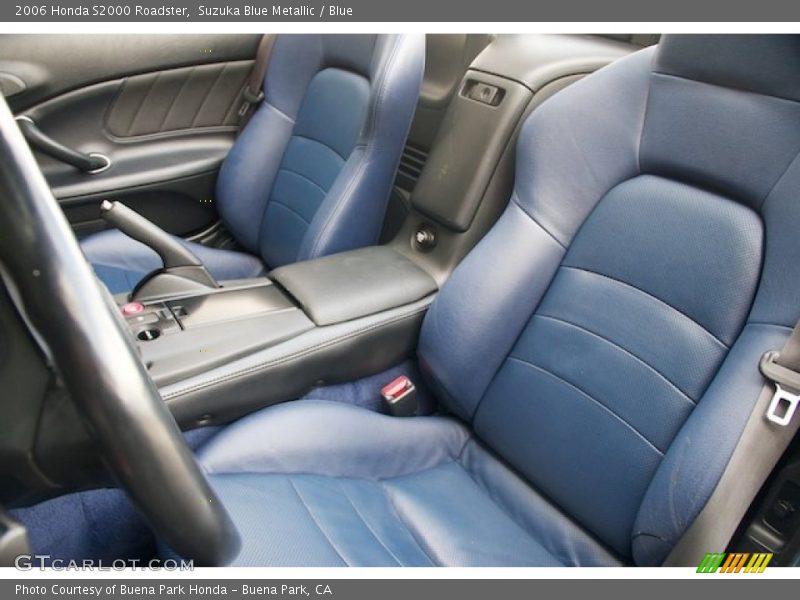Front Seat of 2006 S2000 Roadster