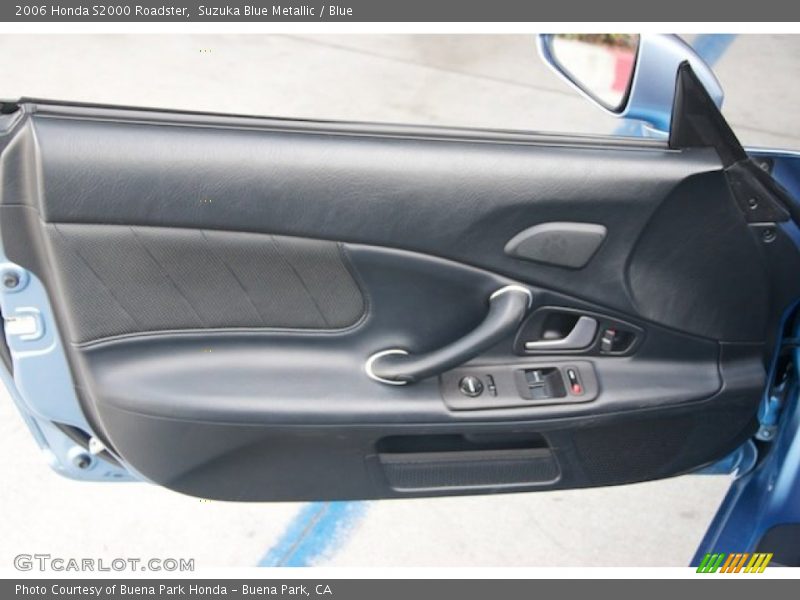 Door Panel of 2006 S2000 Roadster