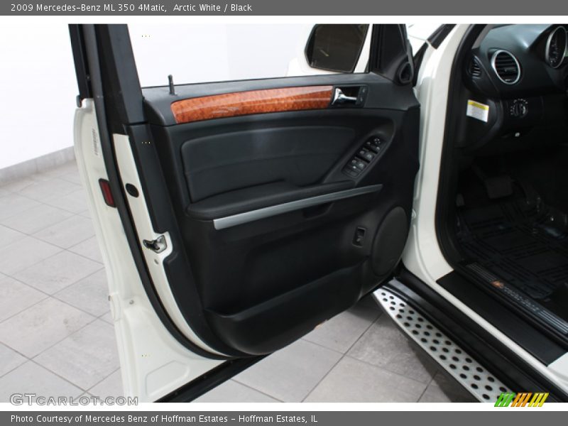 Arctic White / Black 2009 Mercedes-Benz ML 350 4Matic