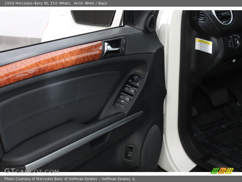 Arctic White / Black 2009 Mercedes-Benz ML 350 4Matic