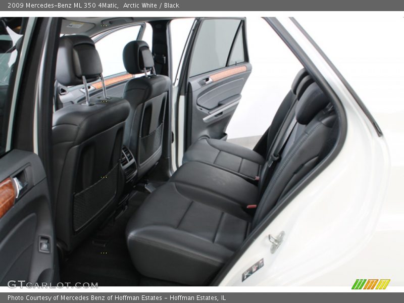 Arctic White / Black 2009 Mercedes-Benz ML 350 4Matic