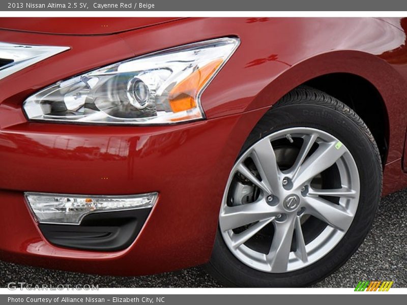 Cayenne Red / Beige 2013 Nissan Altima 2.5 SV