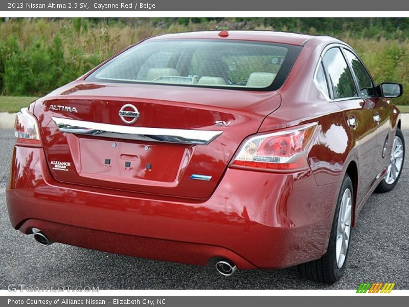 Cayenne Red / Beige 2013 Nissan Altima 2.5 SV