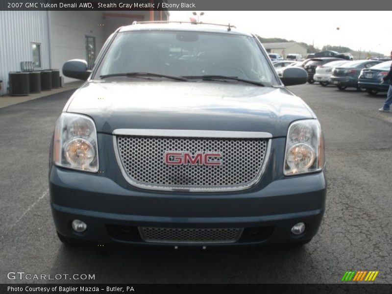 Stealth Gray Metallic / Ebony Black 2007 GMC Yukon Denali AWD