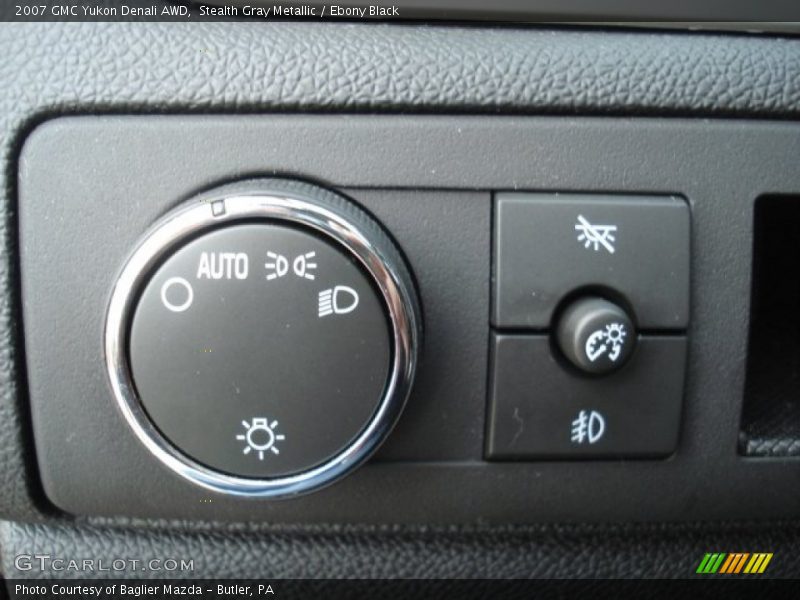 Stealth Gray Metallic / Ebony Black 2007 GMC Yukon Denali AWD
