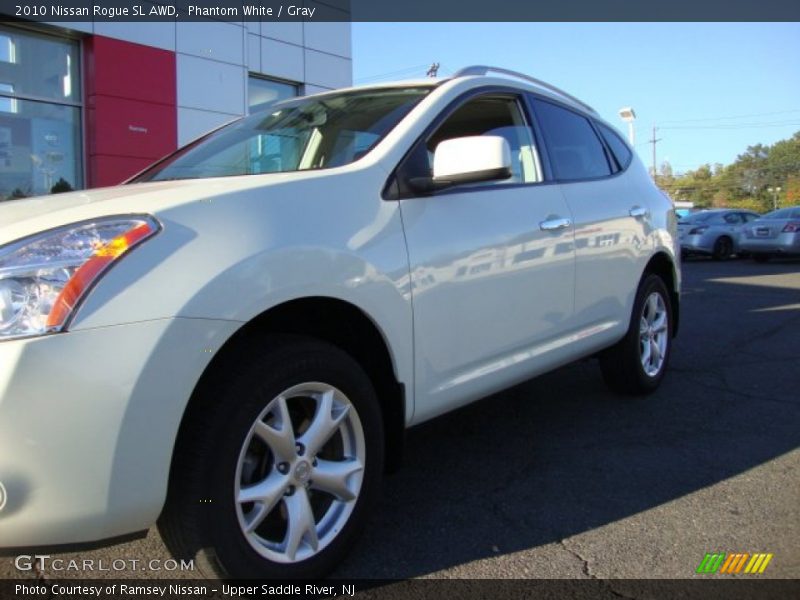 Phantom White / Gray 2010 Nissan Rogue SL AWD