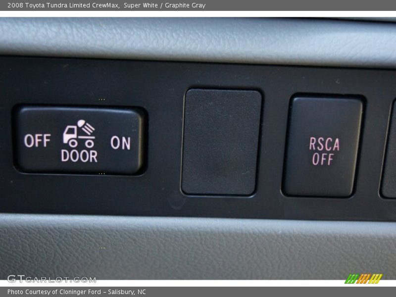Super White / Graphite Gray 2008 Toyota Tundra Limited CrewMax