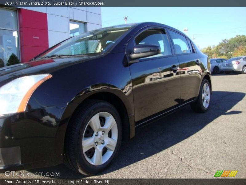 Super Black / Charcoal/Steel 2007 Nissan Sentra 2.0 S