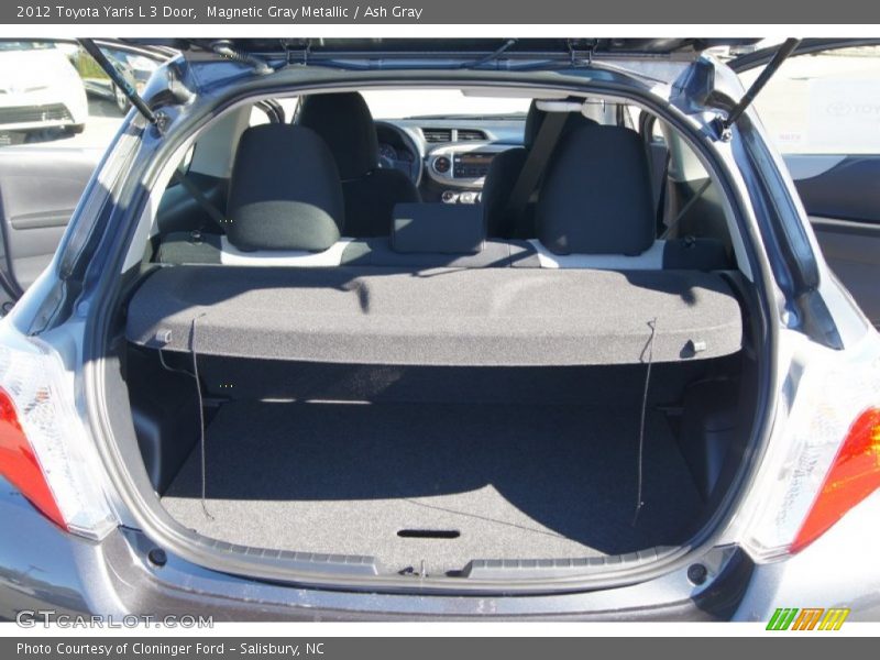 Magnetic Gray Metallic / Ash Gray 2012 Toyota Yaris L 3 Door