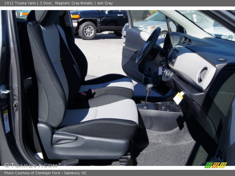 Magnetic Gray Metallic / Ash Gray 2012 Toyota Yaris L 3 Door