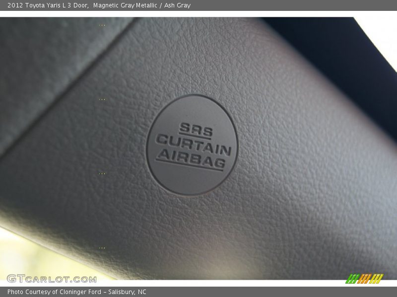 Magnetic Gray Metallic / Ash Gray 2012 Toyota Yaris L 3 Door