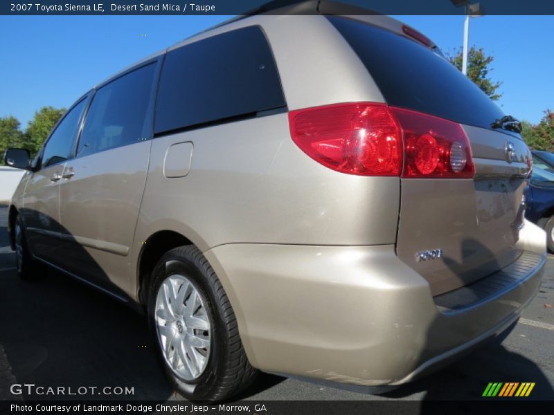 Desert Sand Mica / Taupe 2007 Toyota Sienna LE