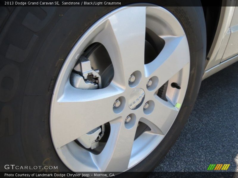 Sandstone / Black/Light Graystone 2013 Dodge Grand Caravan SE