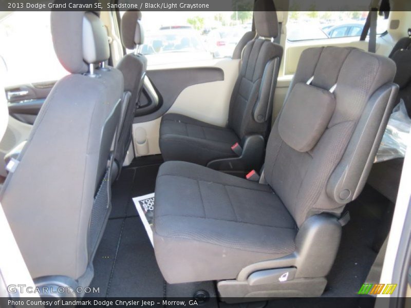Sandstone / Black/Light Graystone 2013 Dodge Grand Caravan SE