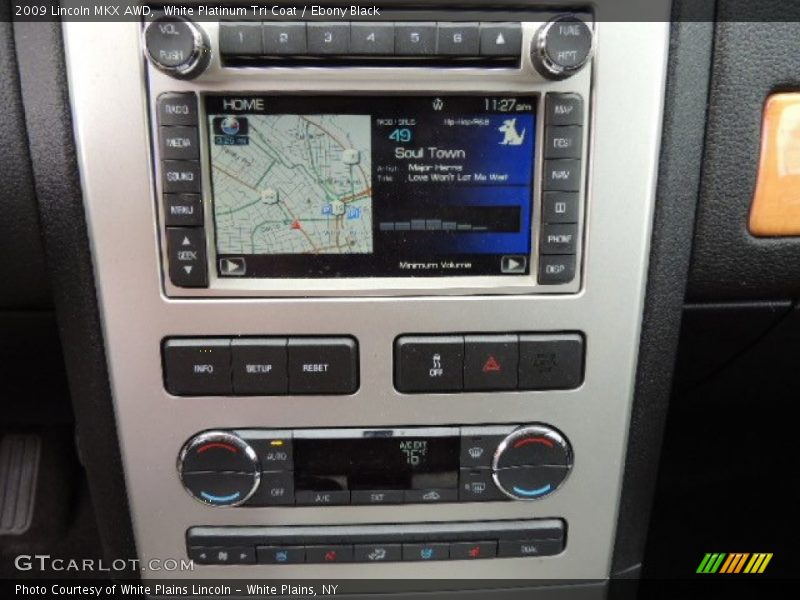 White Platinum Tri Coat / Ebony Black 2009 Lincoln MKX AWD