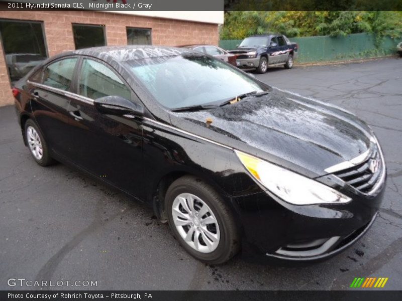 Midnight Black / Gray 2011 Hyundai Sonata GLS