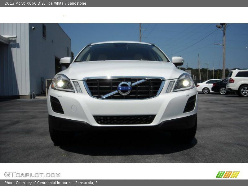 Ice White / Sandstone 2013 Volvo XC60 3.2