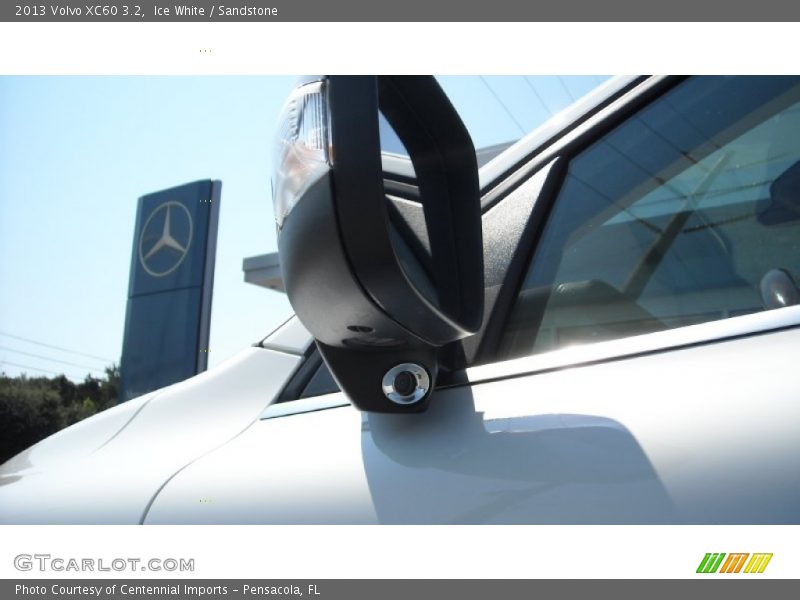 Ice White / Sandstone 2013 Volvo XC60 3.2