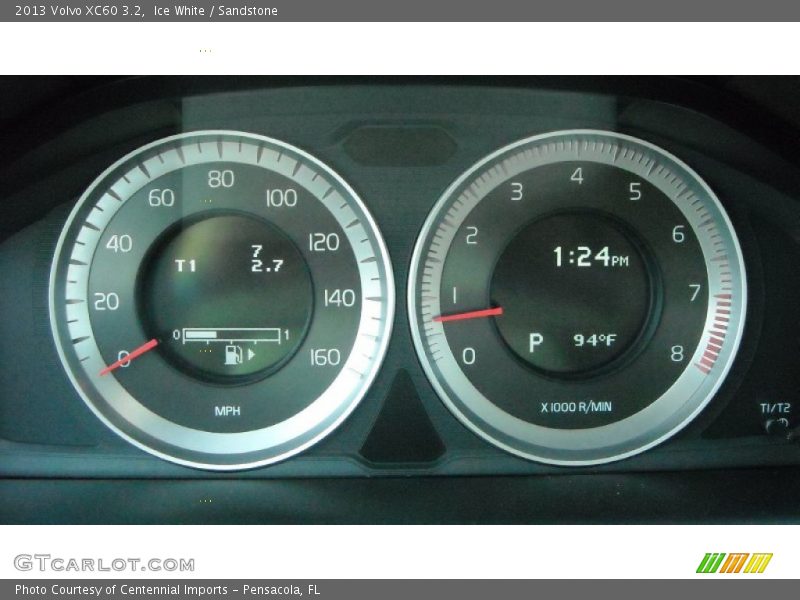 Ice White / Sandstone 2013 Volvo XC60 3.2