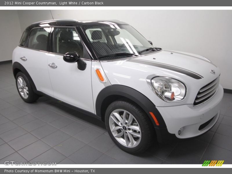 Light White / Carbon Black 2012 Mini Cooper Countryman