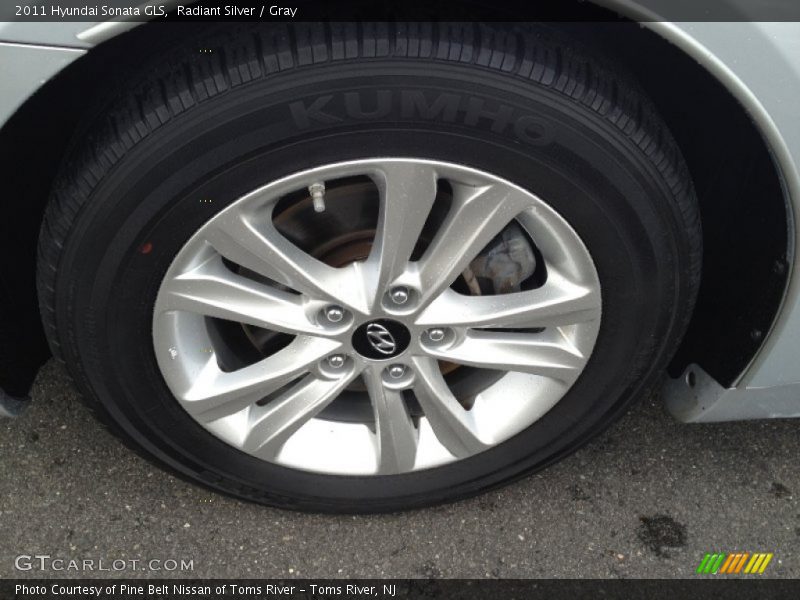 Radiant Silver / Gray 2011 Hyundai Sonata GLS