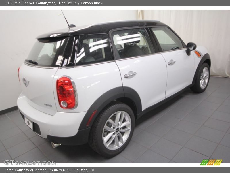 Light White / Carbon Black 2012 Mini Cooper Countryman