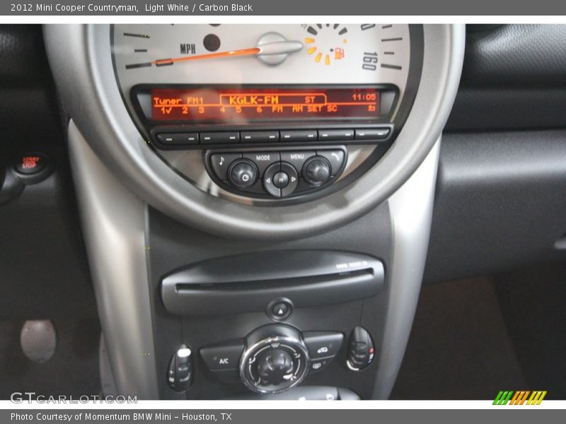 Light White / Carbon Black 2012 Mini Cooper Countryman