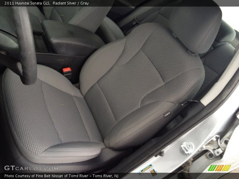 Radiant Silver / Gray 2011 Hyundai Sonata GLS