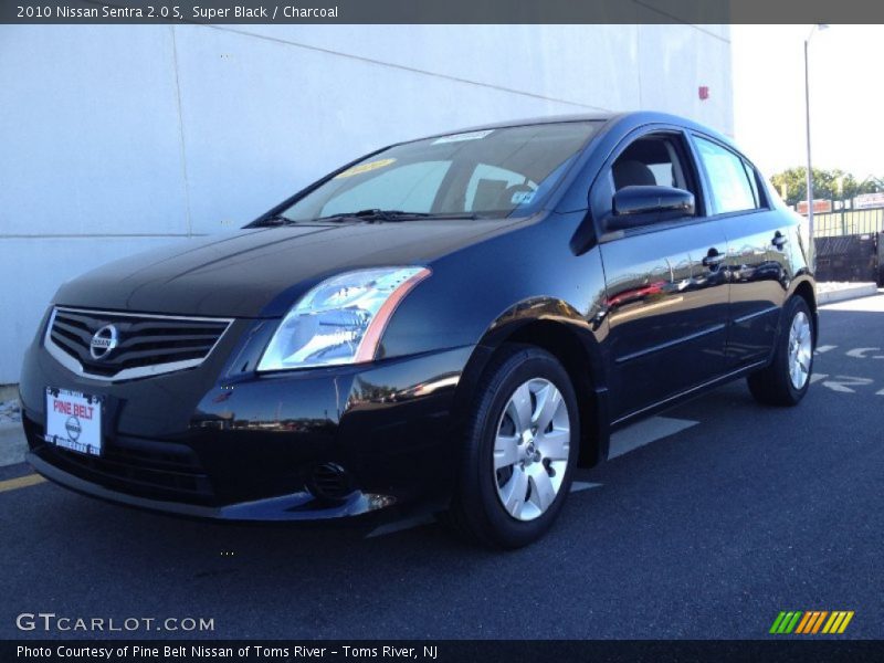 Super Black / Charcoal 2010 Nissan Sentra 2.0 S