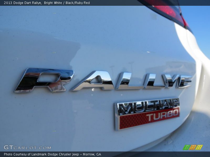 Bright White / Black/Ruby Red 2013 Dodge Dart Rallye