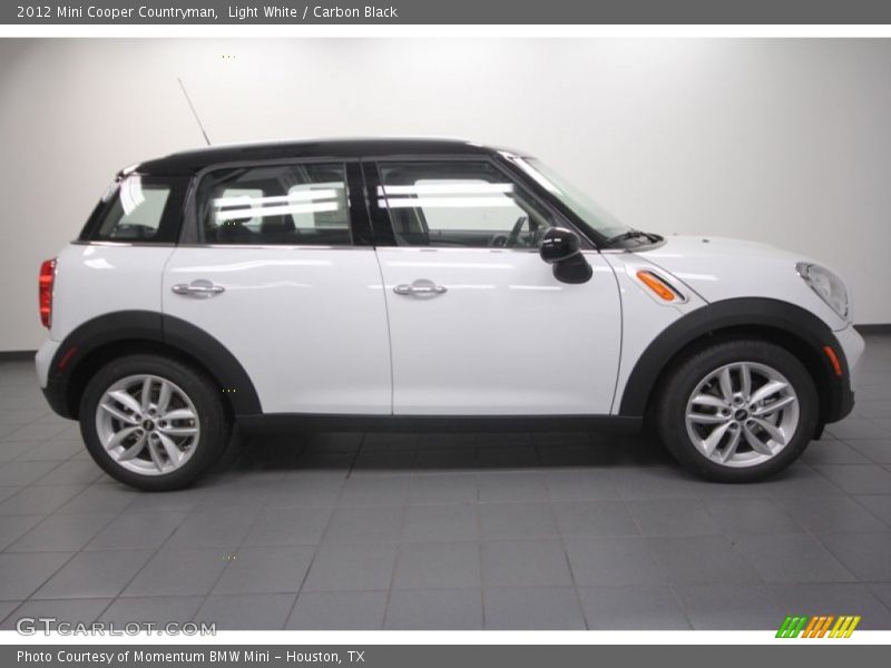 Light White / Carbon Black 2012 Mini Cooper Countryman