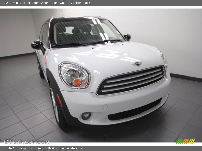 Light White / Carbon Black 2012 Mini Cooper Countryman