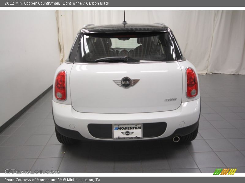 Light White / Carbon Black 2012 Mini Cooper Countryman
