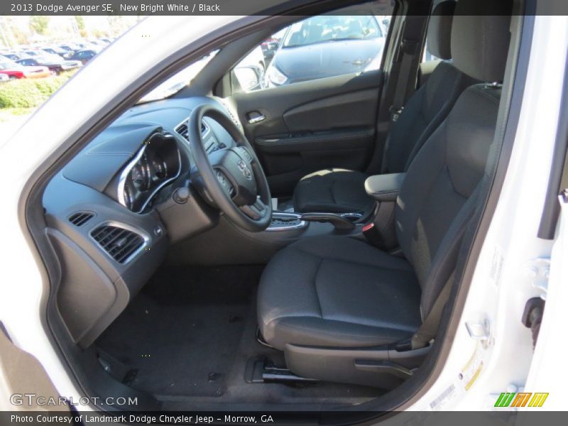 New Bright White / Black 2013 Dodge Avenger SE