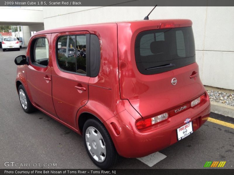 Scarlet Red / Black 2009 Nissan Cube 1.8 S