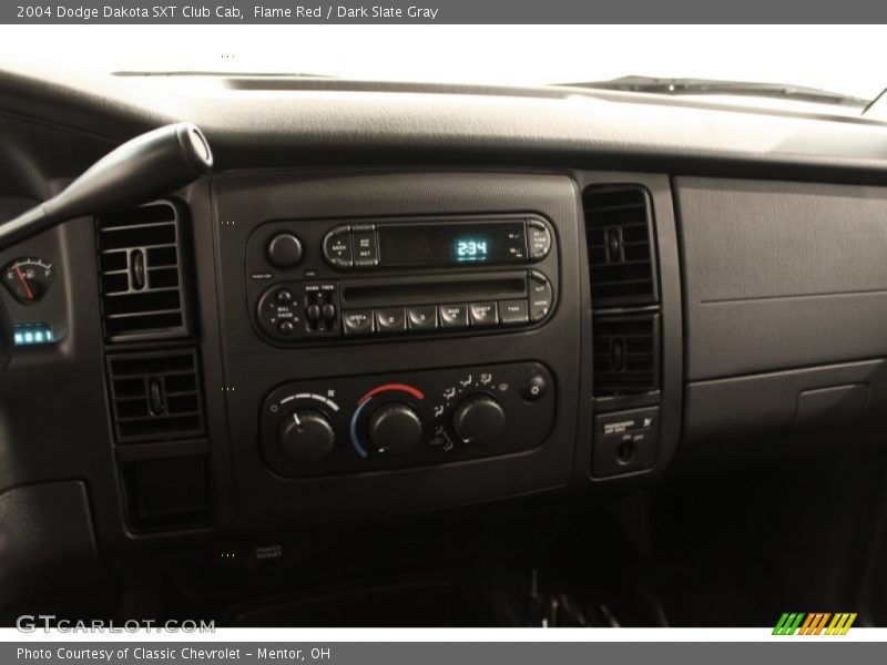 Flame Red / Dark Slate Gray 2004 Dodge Dakota SXT Club Cab