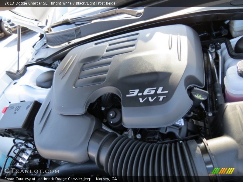 Bright White / Black/Light Frost Beige 2013 Dodge Charger SE