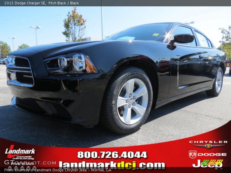 Pitch Black / Black 2013 Dodge Charger SE