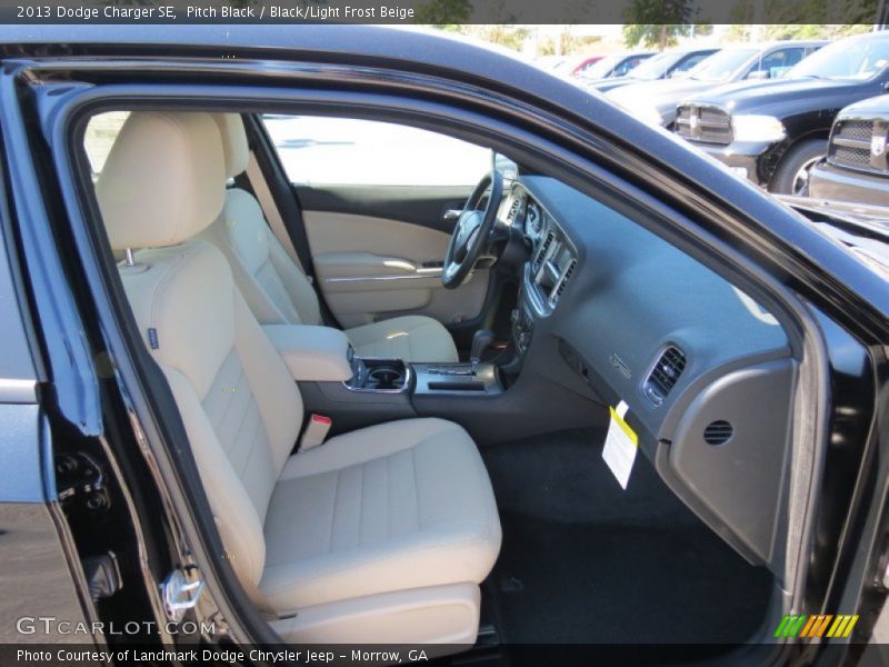 Pitch Black / Black/Light Frost Beige 2013 Dodge Charger SE