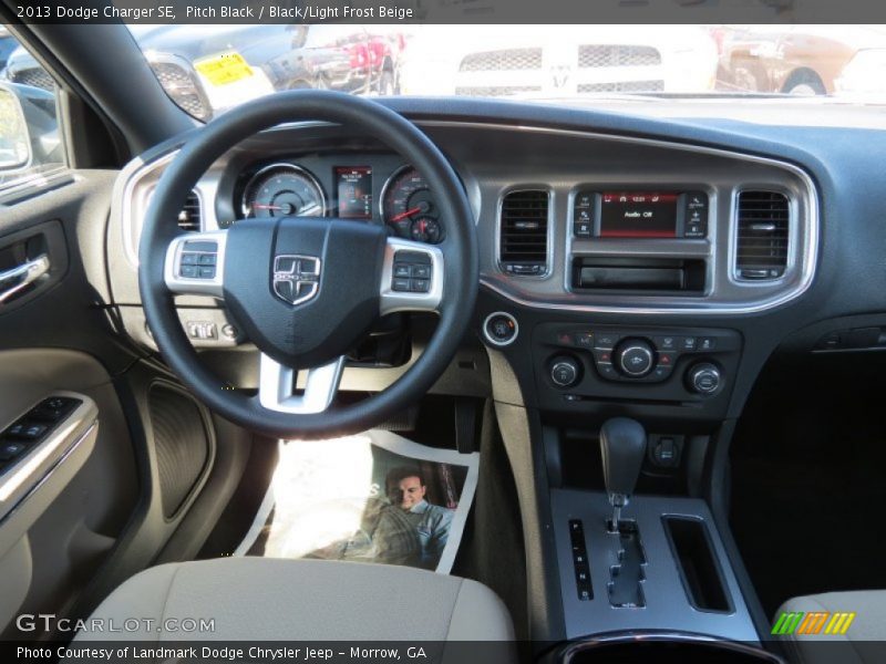Pitch Black / Black/Light Frost Beige 2013 Dodge Charger SE