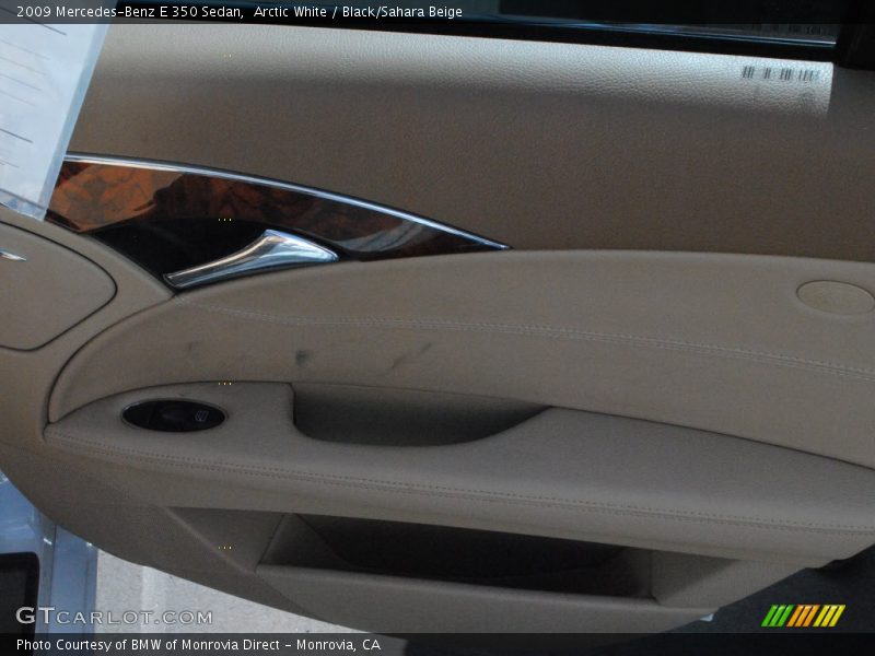 Arctic White / Black/Sahara Beige 2009 Mercedes-Benz E 350 Sedan