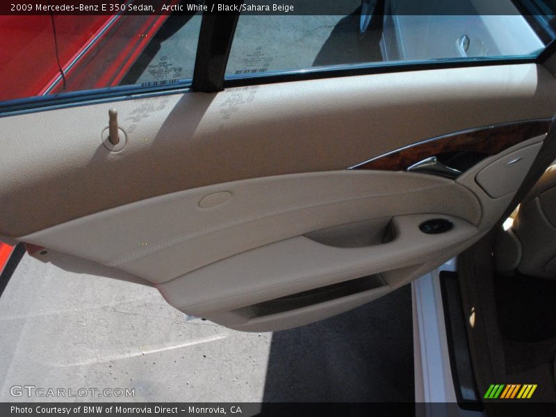 Arctic White / Black/Sahara Beige 2009 Mercedes-Benz E 350 Sedan
