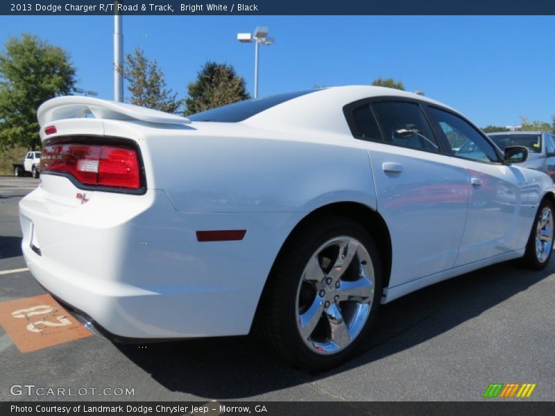 Bright White / Black 2013 Dodge Charger R/T Road & Track