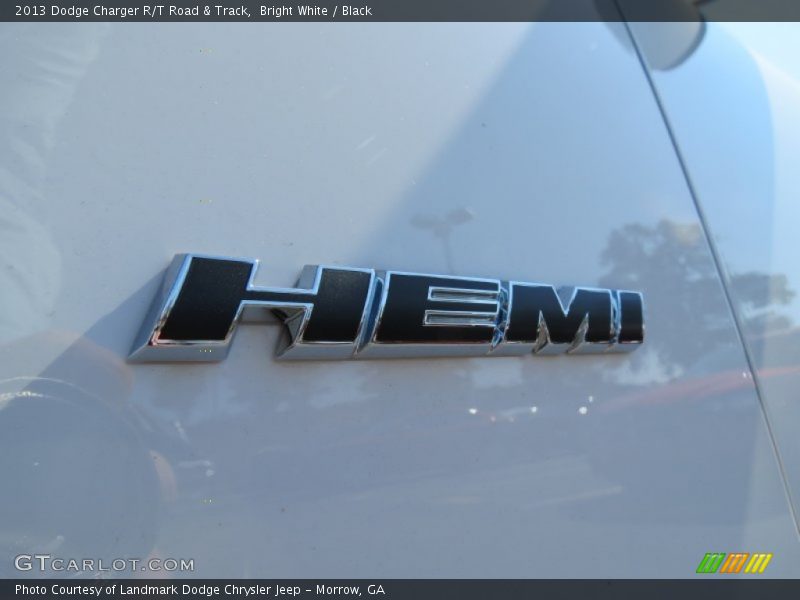 Bright White / Black 2013 Dodge Charger R/T Road & Track