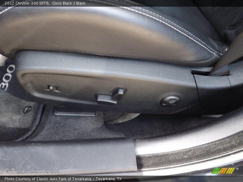 Gloss Black / Black 2012 Chrysler 300 SRT8