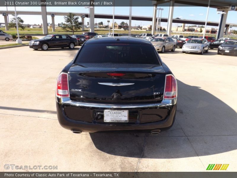 Brilliant Black Crystal Pearl / Black 2011 Chrysler 300 Limited