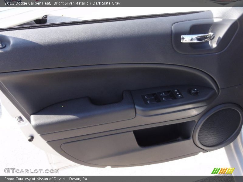 Bright Silver Metallic / Dark Slate Gray 2011 Dodge Caliber Heat