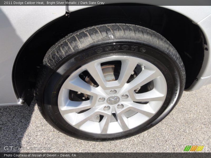 Bright Silver Metallic / Dark Slate Gray 2011 Dodge Caliber Heat