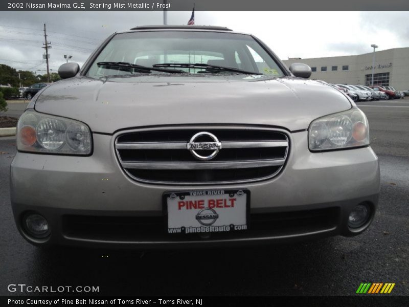 Sterling Mist Metallic / Frost 2002 Nissan Maxima GLE
