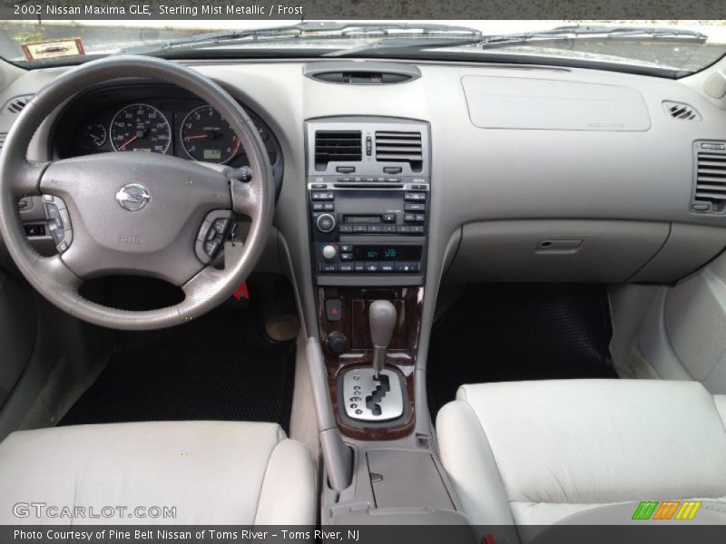 Sterling Mist Metallic / Frost 2002 Nissan Maxima GLE